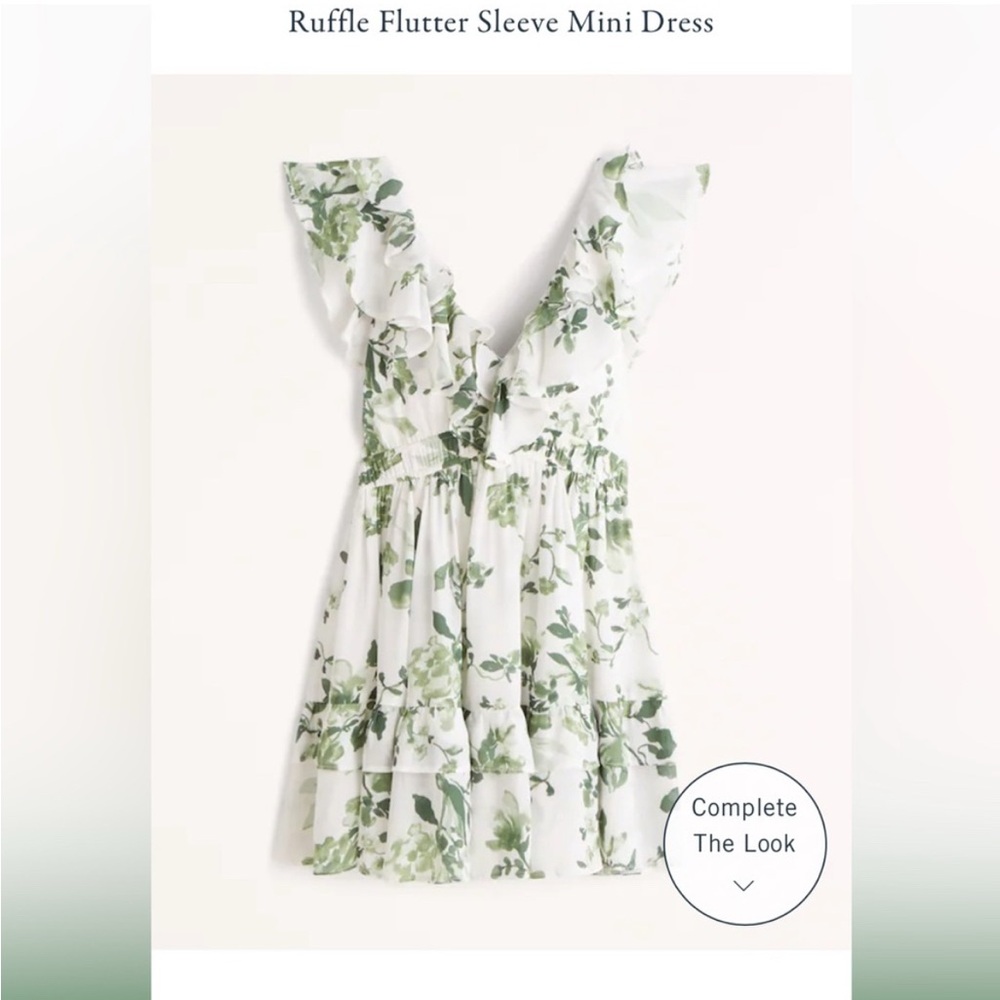 NWT Ruffle Sleeve Dress